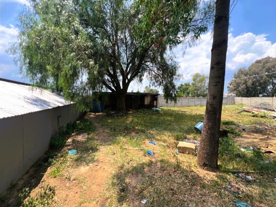 4 Bedroom Property for Sale in Buyscelia Gauteng