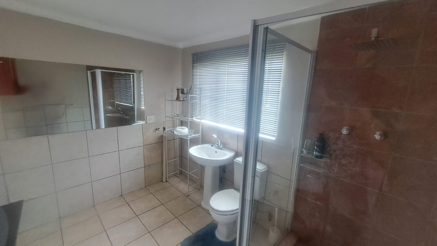 4 Bedroom Property for Sale in Vaal Marina Gauteng
