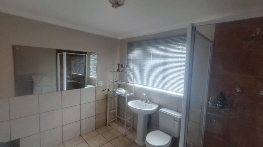 4 Bedroom Property for Sale in Vaal Marina Gauteng
