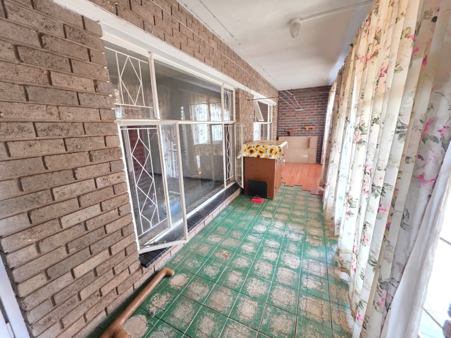 2 Bedroom Property for Sale in Meyerton Central Gauteng