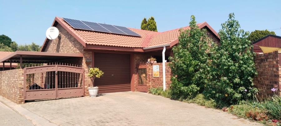 3 Bedroom Property for Sale in Meyerton Central Gauteng