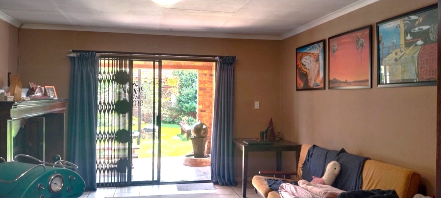 3 Bedroom Property for Sale in Meyerton Central Gauteng