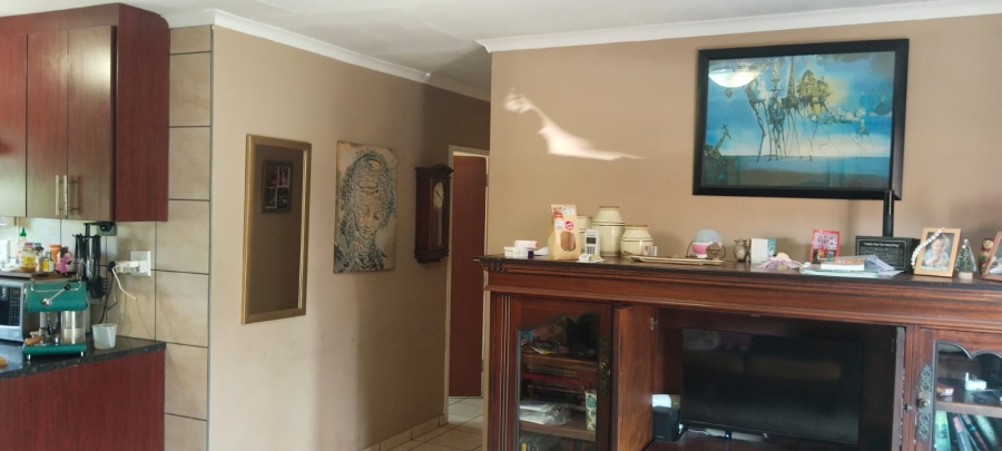 3 Bedroom Property for Sale in Meyerton Central Gauteng