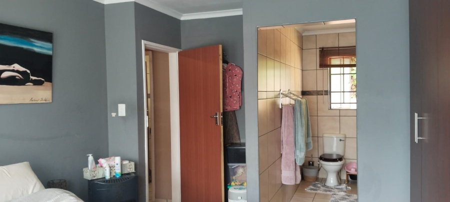 3 Bedroom Property for Sale in Meyerton Central Gauteng