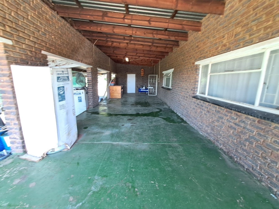 4 Bedroom Property for Sale in Three Rivers East Gauteng