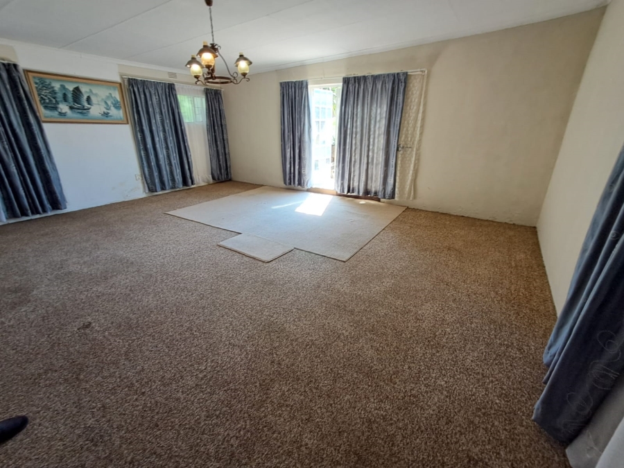 4 Bedroom Property for Sale in Three Rivers East Gauteng