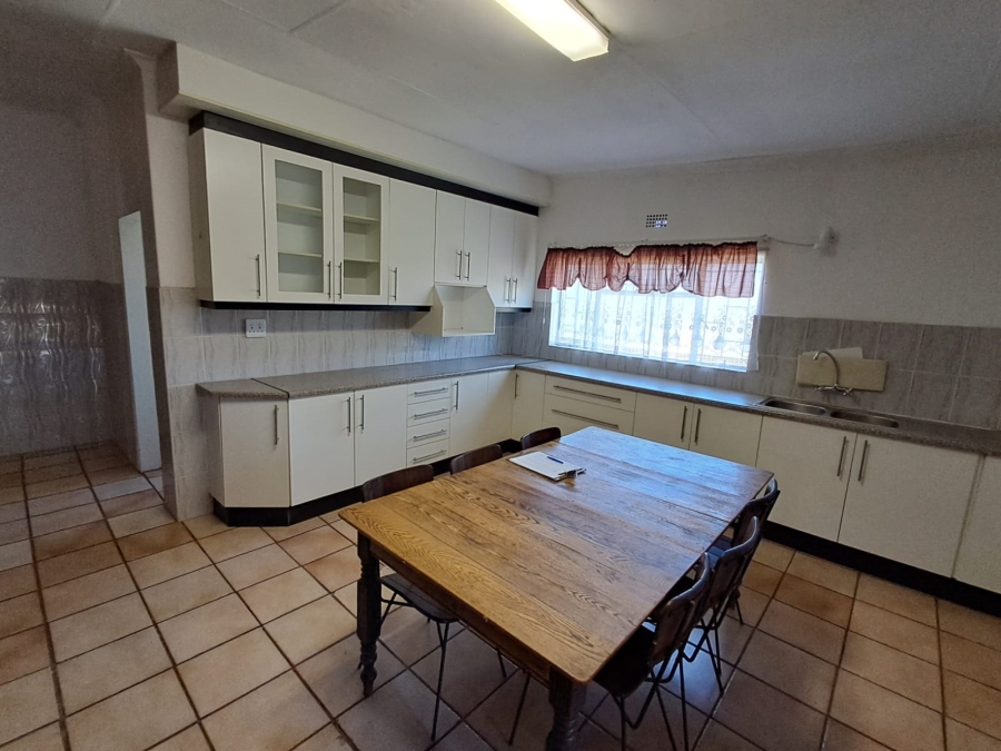 4 Bedroom Property for Sale in Three Rivers East Gauteng