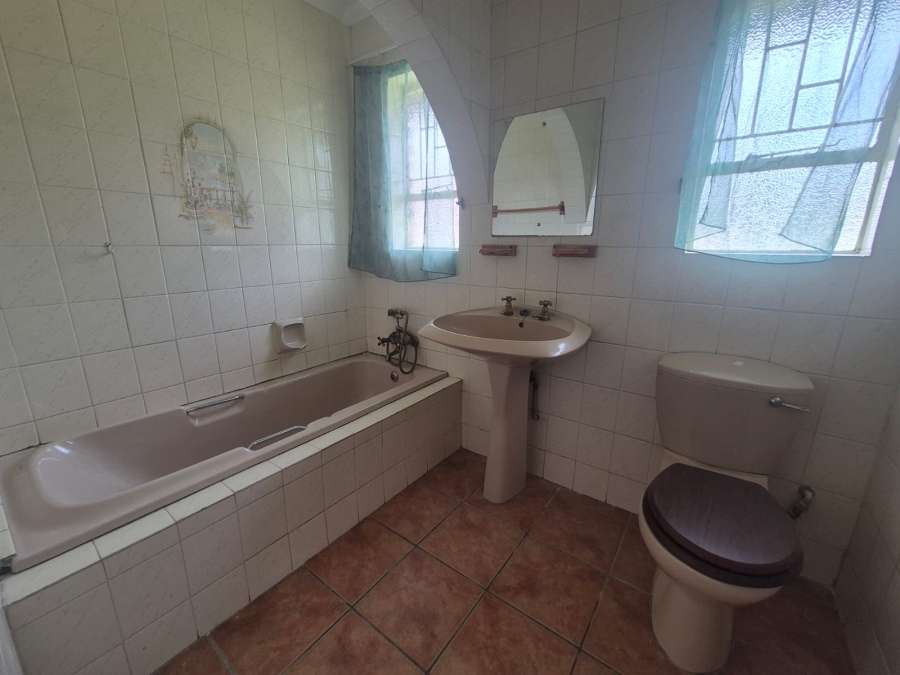 3 Bedroom Property for Sale in Falcon Ridge Gauteng