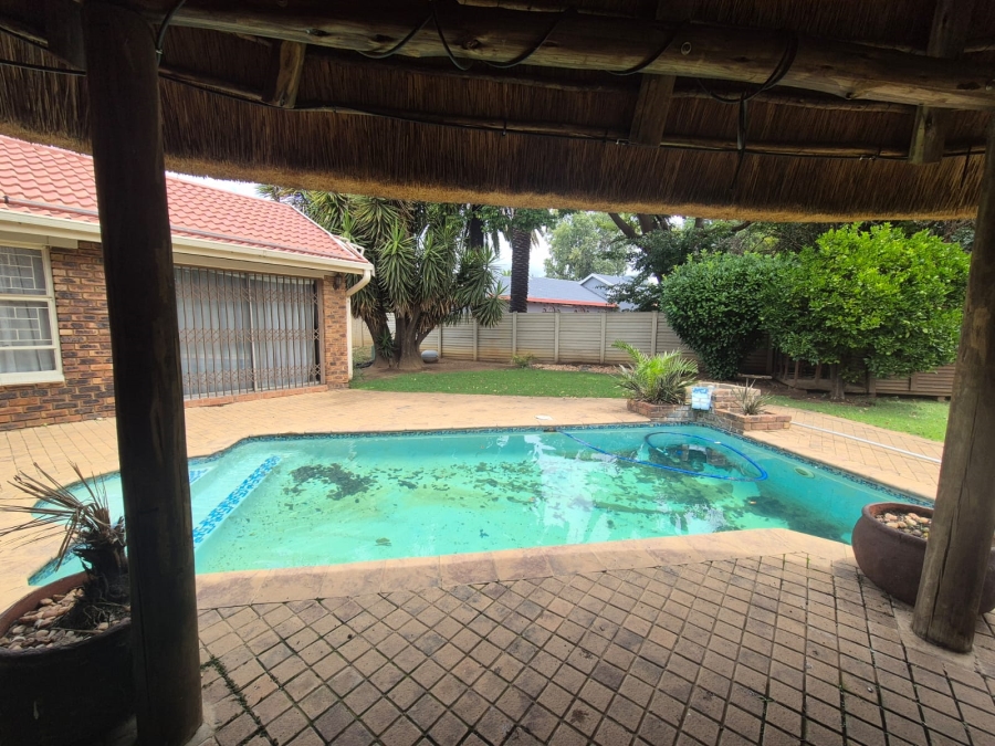 3 Bedroom Property for Sale in Falcon Ridge Gauteng