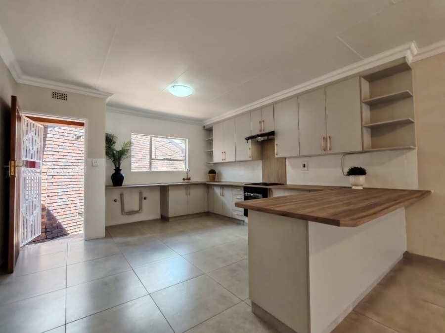 2 Bedroom Property for Sale in Three Rivers Gauteng