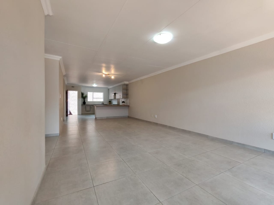 2 Bedroom Property for Sale in Three Rivers Gauteng