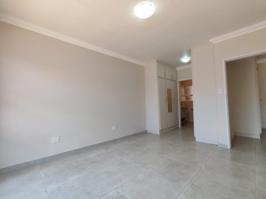 2 Bedroom Property for Sale in Three Rivers Gauteng
