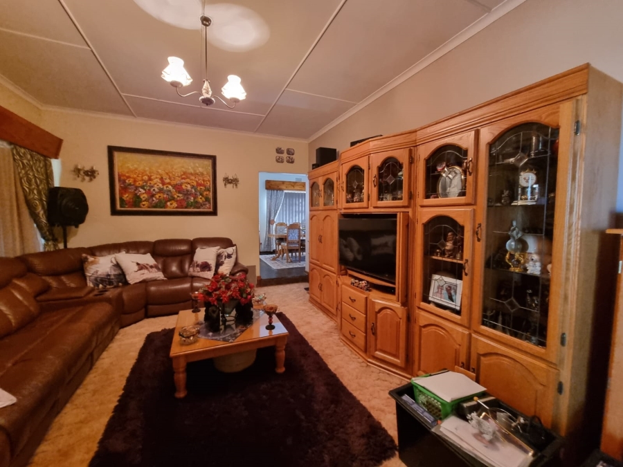 3 Bedroom Property for Sale in Rothdene Gauteng