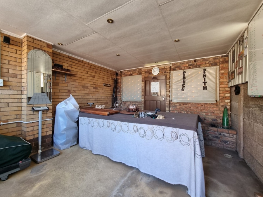 3 Bedroom Property for Sale in Rothdene Gauteng