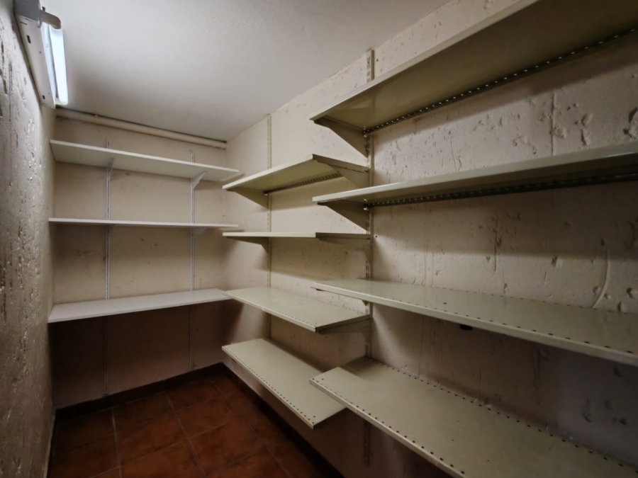 4 Bedroom Property for Sale in Three Rivers East Gauteng