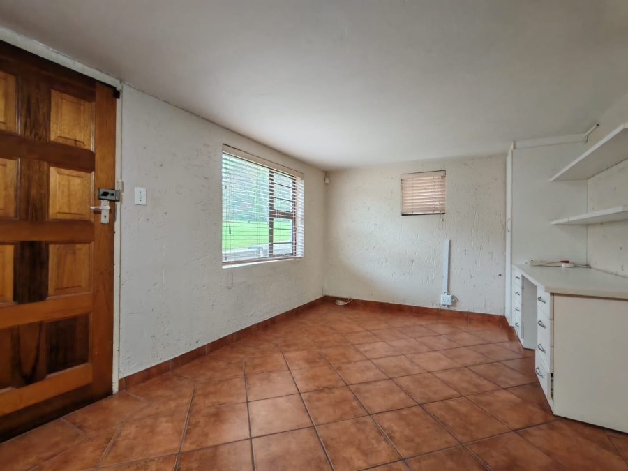 4 Bedroom Property for Sale in Three Rivers East Gauteng