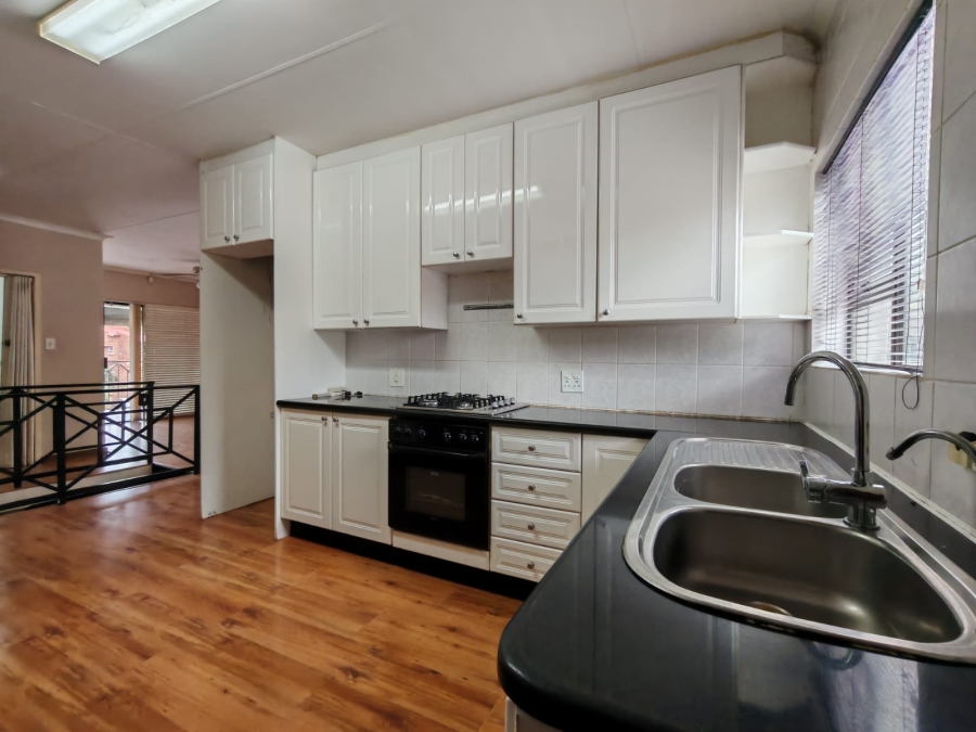 4 Bedroom Property for Sale in Three Rivers East Gauteng