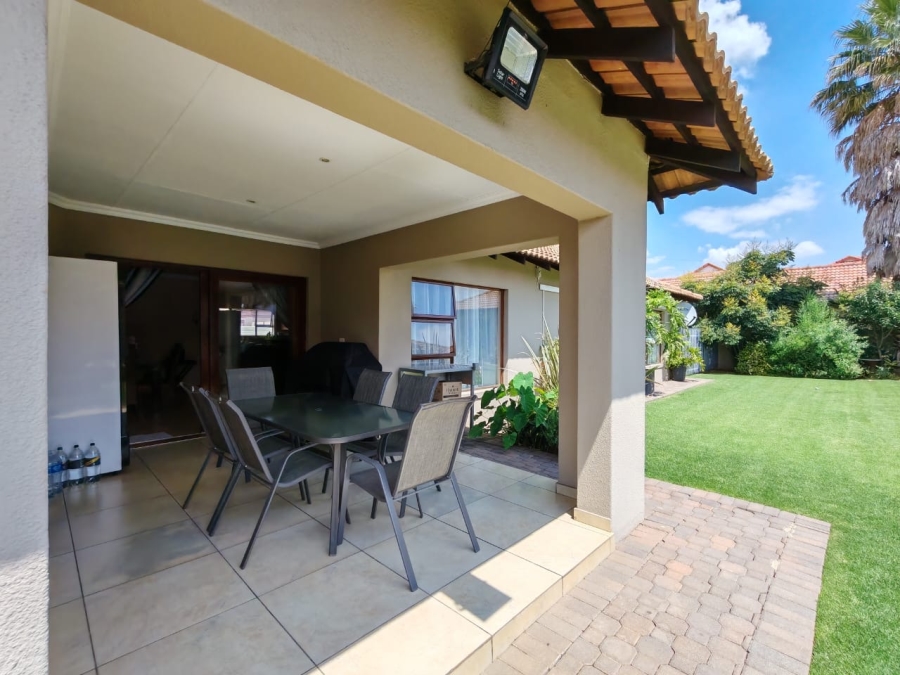 3 Bedroom Property for Sale in Three Rivers East Gauteng