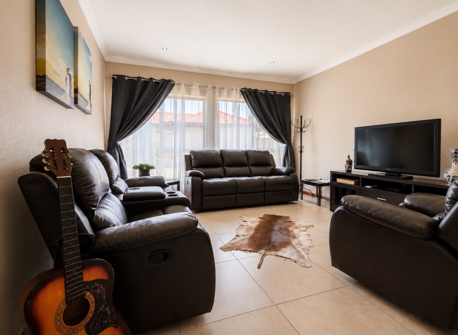 3 Bedroom Property for Sale in Three Rivers East Gauteng