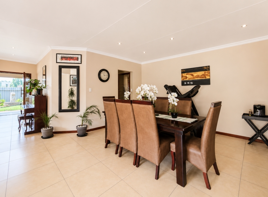 3 Bedroom Property for Sale in Three Rivers East Gauteng