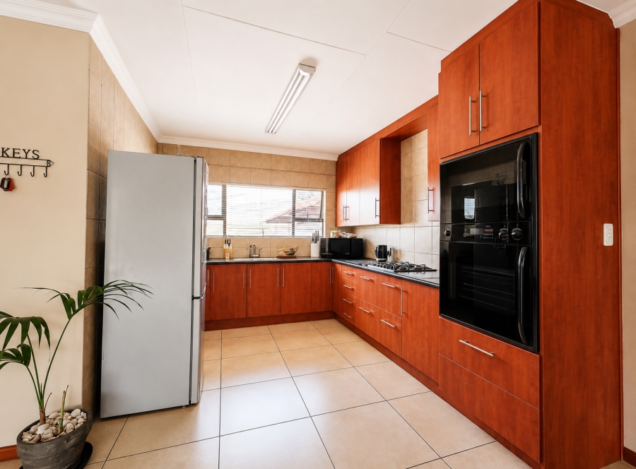 3 Bedroom Property for Sale in Three Rivers East Gauteng