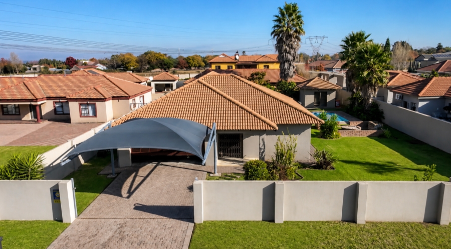 3 Bedroom Property for Sale in Three Rivers East Gauteng