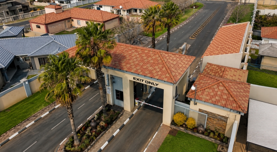 3 Bedroom Property for Sale in Three Rivers East Gauteng