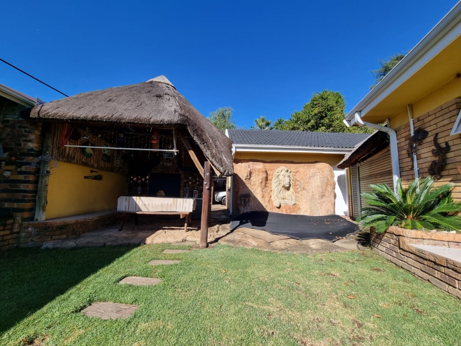 3 Bedroom Property for Sale in Rothdene Gauteng