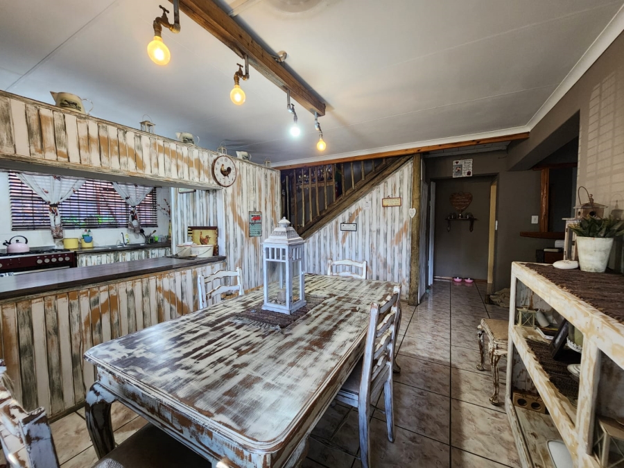 4 Bedroom Property for Sale in Rothdene Gauteng