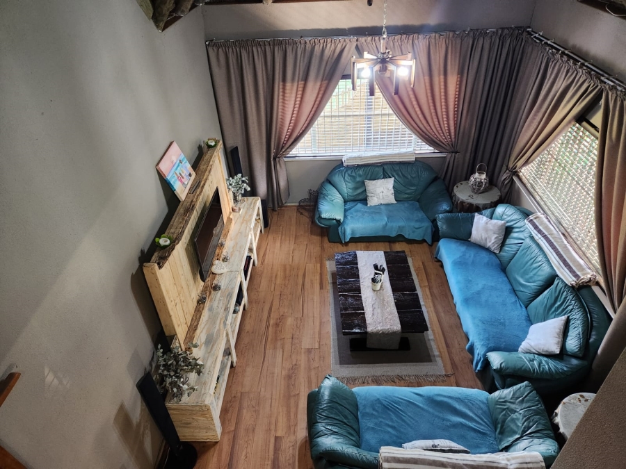 4 Bedroom Property for Sale in Rothdene Gauteng