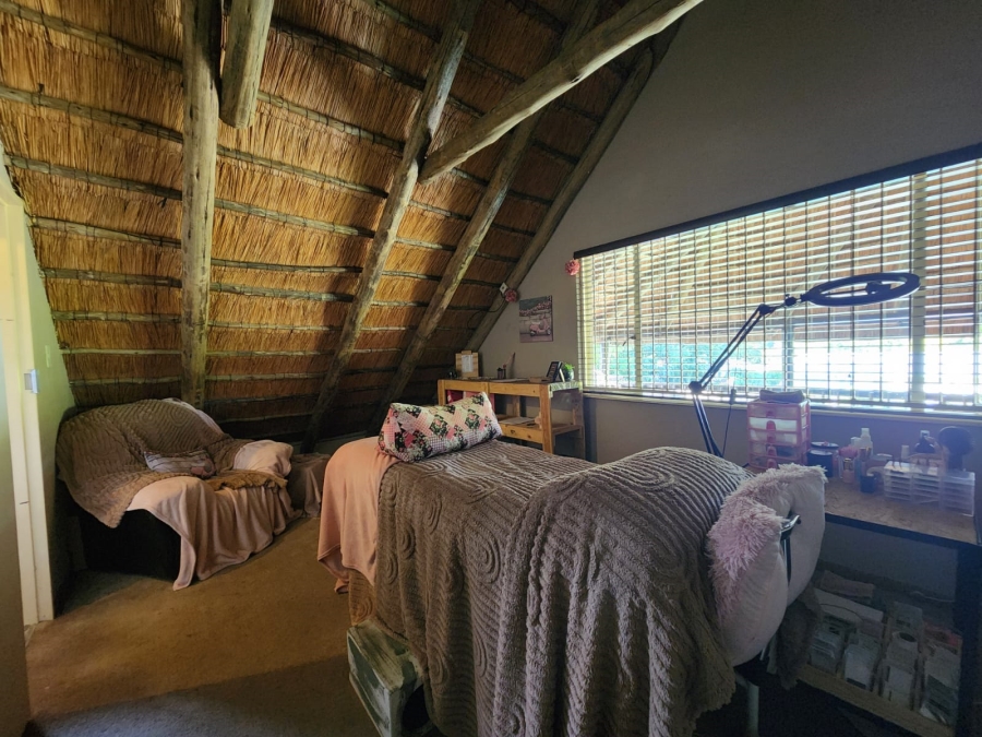 4 Bedroom Property for Sale in Rothdene Gauteng