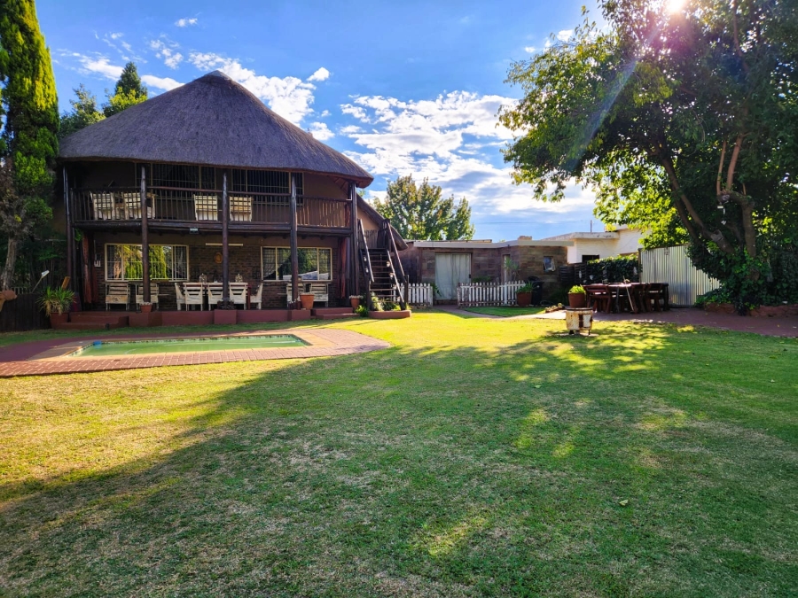 4 Bedroom Property for Sale in Rothdene Gauteng