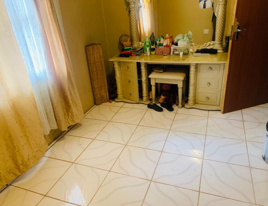 2 Bedroom Property for Sale in Ratanda Gauteng
