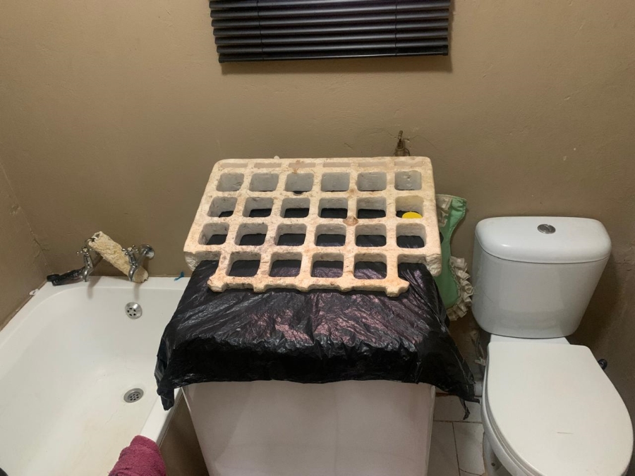 2 Bedroom Property for Sale in Ratanda Gauteng