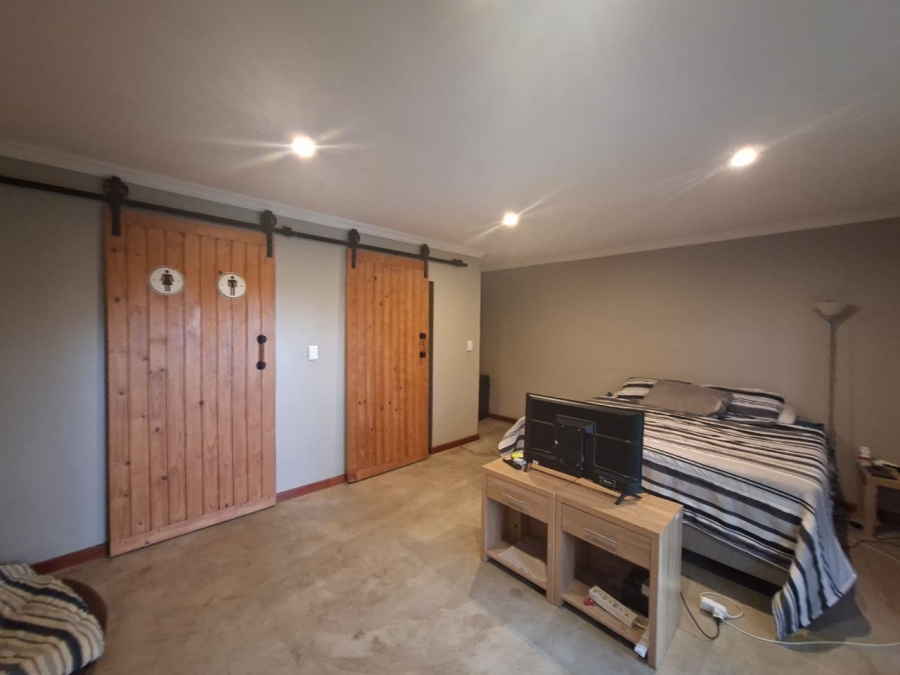 4 Bedroom Property for Sale in Meyerton Central Gauteng