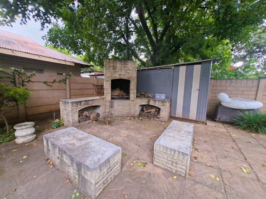 4 Bedroom Property for Sale in Meyerton Central Gauteng