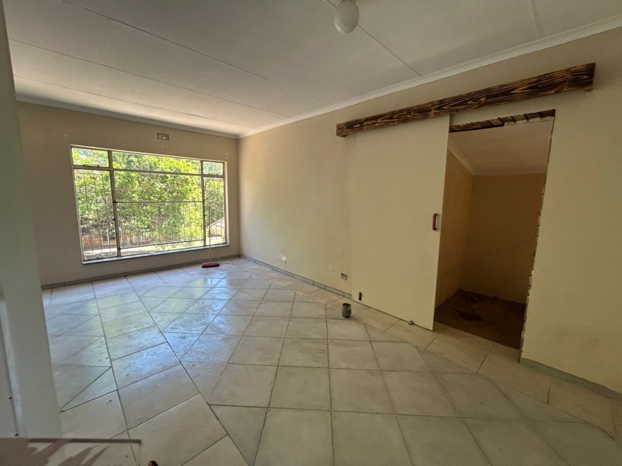 To Let 4 Bedroom Property for Rent in Vanderbijlpark CE 3 Gauteng
