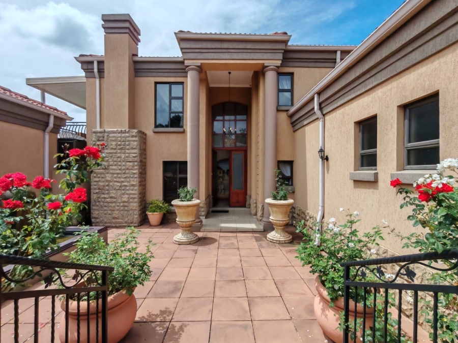 4 Bedroom Property for Sale in Three Rivers East Gauteng
