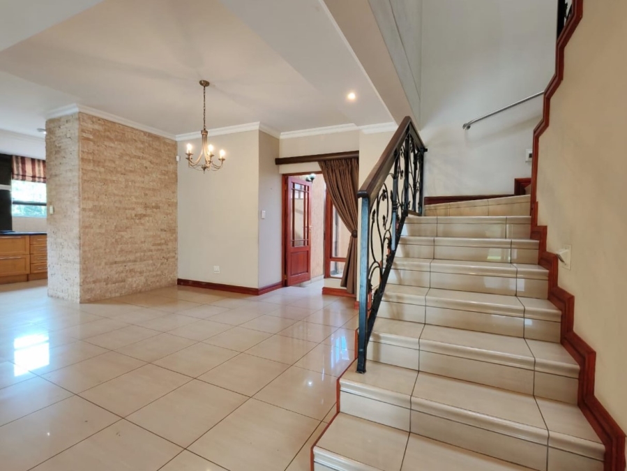 4 Bedroom Property for Sale in Three Rivers East Gauteng