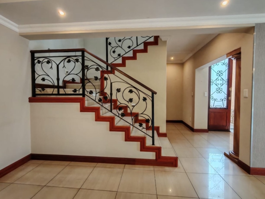 4 Bedroom Property for Sale in Three Rivers East Gauteng