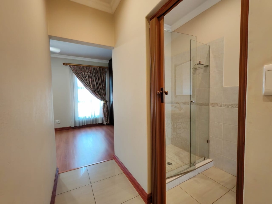 4 Bedroom Property for Sale in Three Rivers East Gauteng