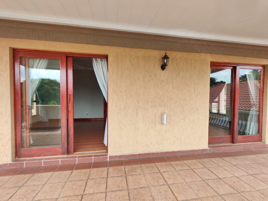 4 Bedroom Property for Sale in Three Rivers East Gauteng