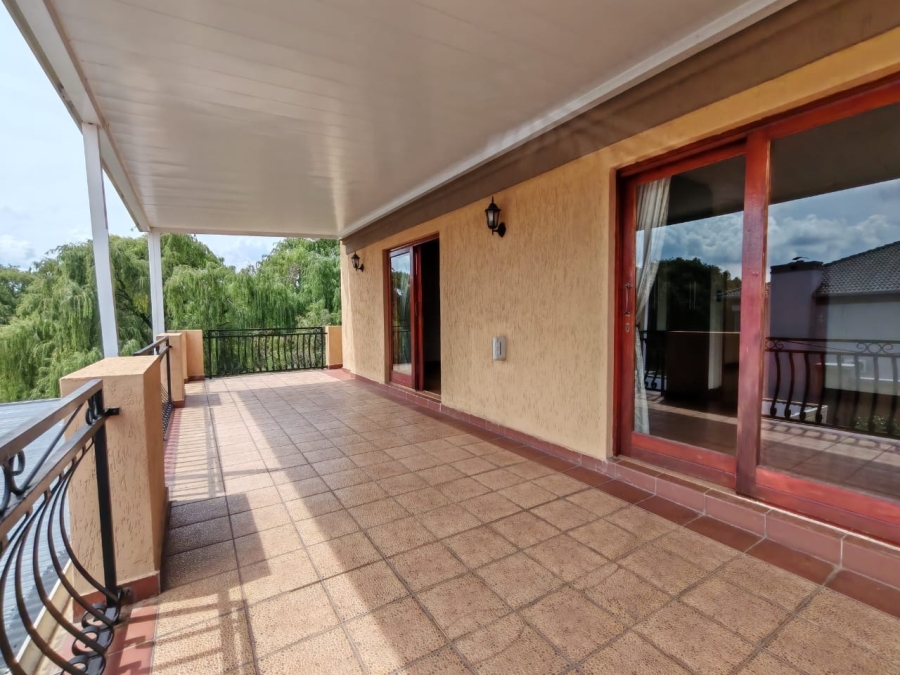 4 Bedroom Property for Sale in Three Rivers East Gauteng