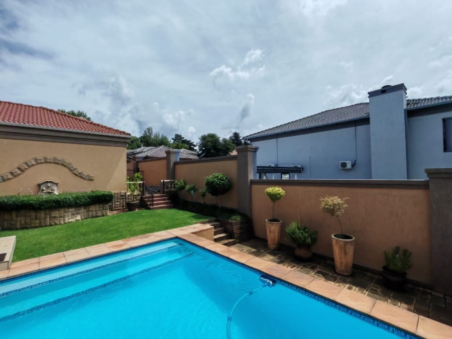 4 Bedroom Property for Sale in Three Rivers East Gauteng