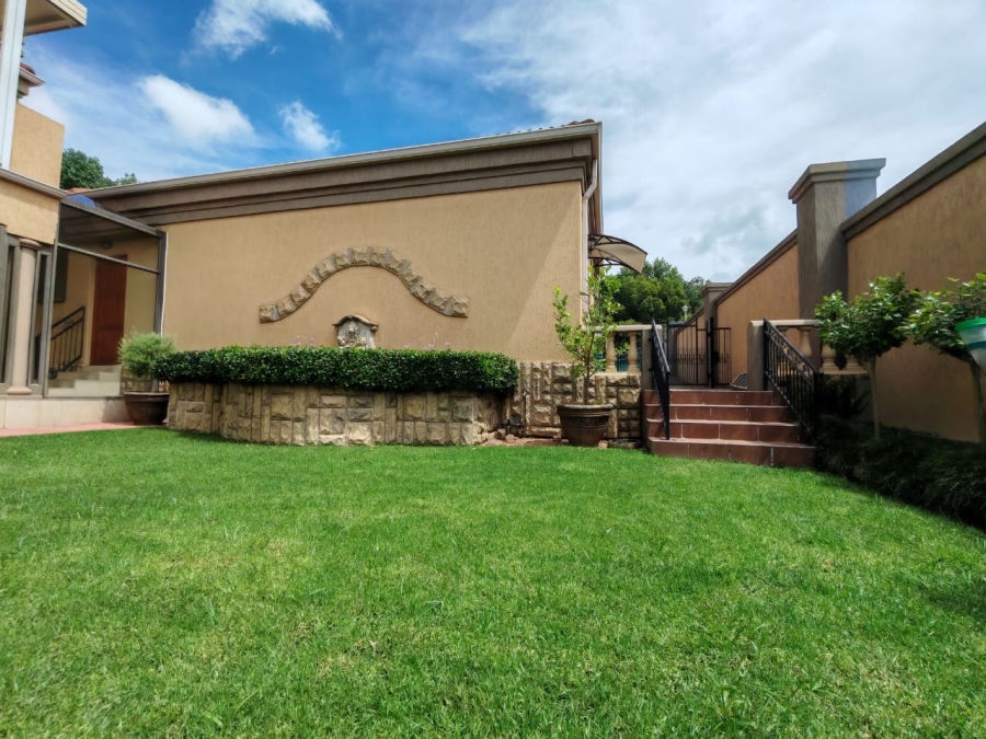 4 Bedroom Property for Sale in Three Rivers East Gauteng