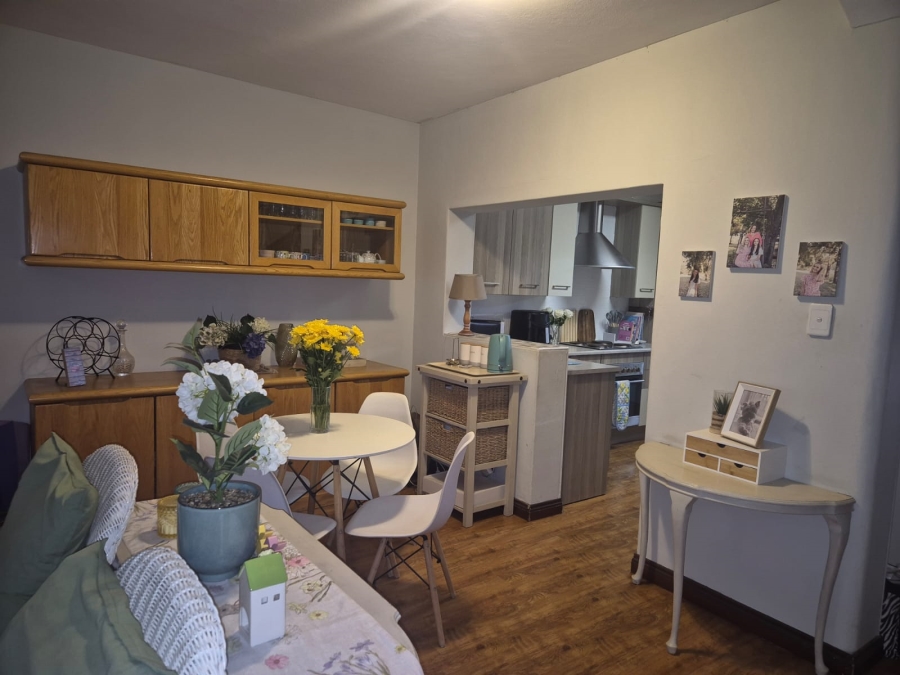 3 Bedroom Property for Sale in Three Rivers Proper Gauteng