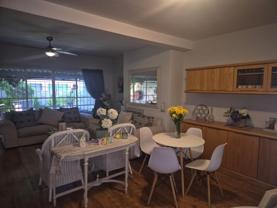 3 Bedroom Property for Sale in Three Rivers Proper Gauteng