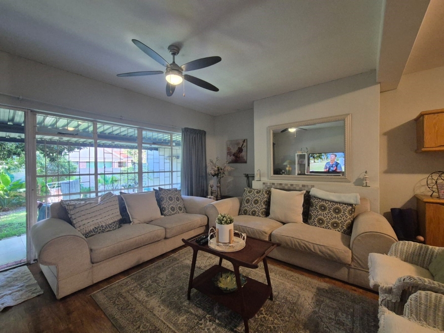 3 Bedroom Property for Sale in Three Rivers Proper Gauteng