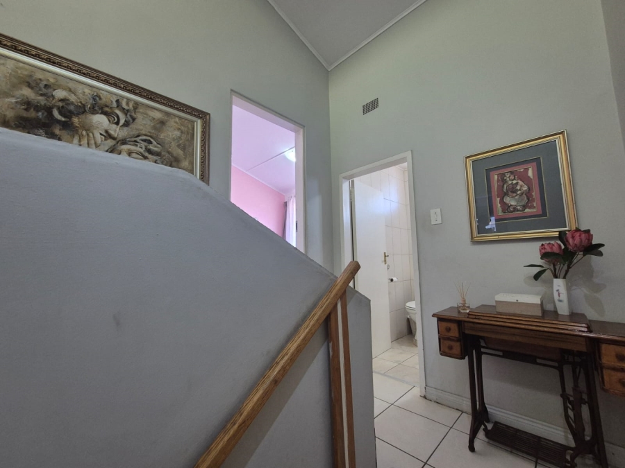 3 Bedroom Property for Sale in Three Rivers Proper Gauteng