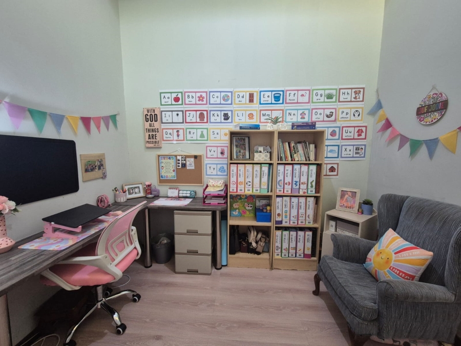 3 Bedroom Property for Sale in Three Rivers Proper Gauteng